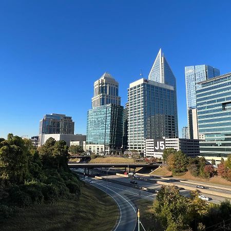 Spacious 2 Bed, 2 Bath Uptown Gem In The Heart Of The City-Parking-Wi-Fi-Balcony Cgv Charlotte Dış mekan fotoğraf