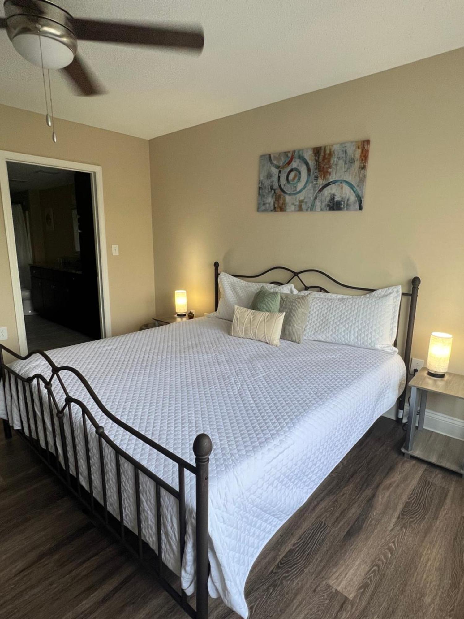 Spacious 2 Bed, 2 Bath Uptown Gem In The Heart Of The City-Parking-Wi-Fi-Balcony Cgv Charlotte Dış mekan fotoğraf