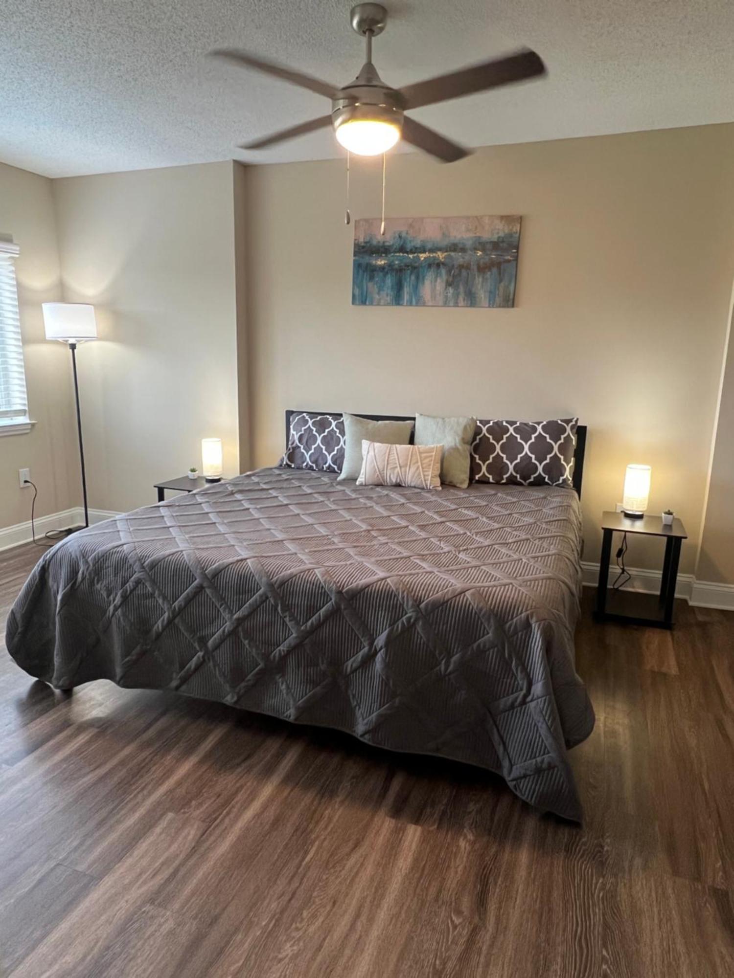 Spacious 2 Bed, 2 Bath Uptown Gem In The Heart Of The City-Parking-Wi-Fi-Balcony Cgv Charlotte Dış mekan fotoğraf