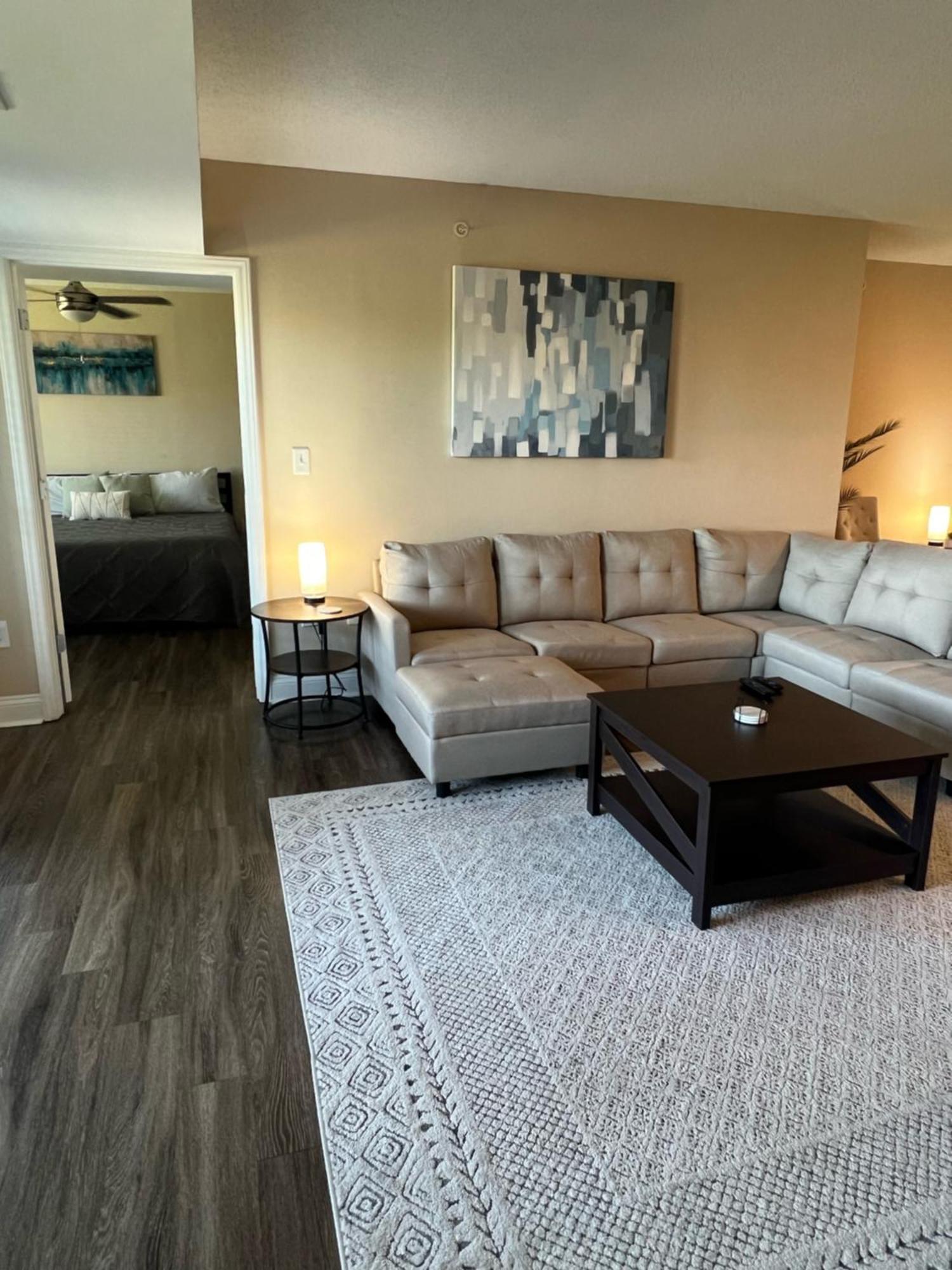 Spacious 2 Bed, 2 Bath Uptown Gem In The Heart Of The City-Parking-Wi-Fi-Balcony Cgv Charlotte Dış mekan fotoğraf
